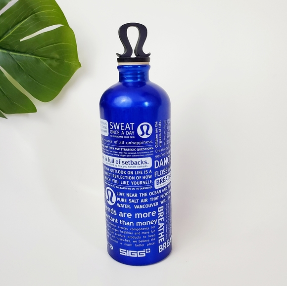 Lululemon SIGG Logo Top Manifesto Water Bottle